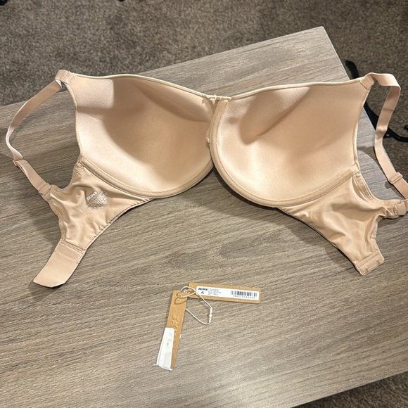 New Skims T-shirt Demi bra 32 DDDD Women's Cream Bra mica color - Picture 4 of 6